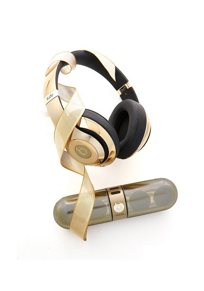 Gold Beats By Dr.Dre at Virgin Megastore Lebanon